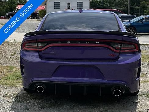 Used 2018 Dodge Charger R/T Scat Pack w/ Dynamics Package RWD image 2