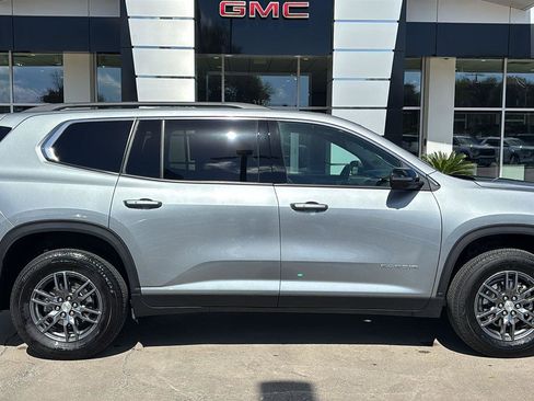 Certified 2025 GMC Acadia Elevation image 8