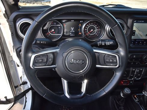 Used 2018 Jeep Wrangler Unlimited Rubicon image 22