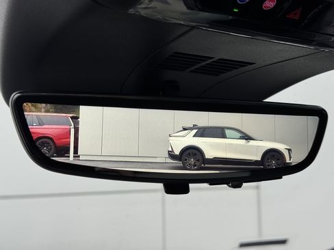 New 2025 Cadillac Lyriq Sport image 32