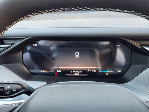 New 2026 Jeep Cherokee Limited image 15