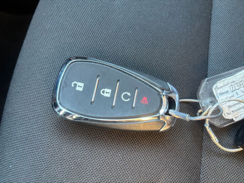 Used 2025 Chevrolet TrailBlazer LT w/ Driver Confidence Package image 22