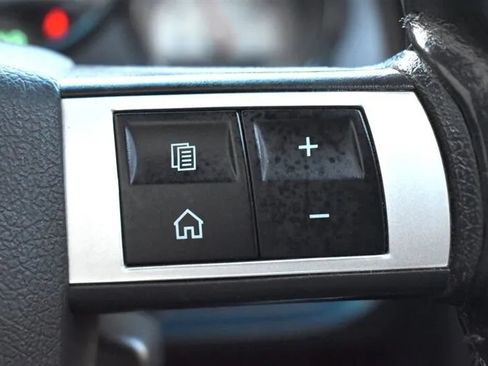 Used 2010 Dodge Challenger SRT8 w/ SRT Option Group II RWD image 15