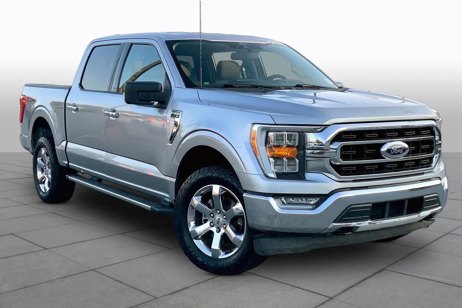 Used 2022 Ford F150 XLT w/ Equipment Group 302A High AWD/4WD image 3