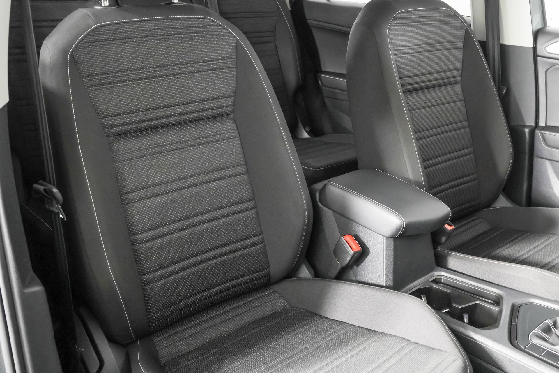 Used 2023 Volkswagen Tiguan S FWD image 46