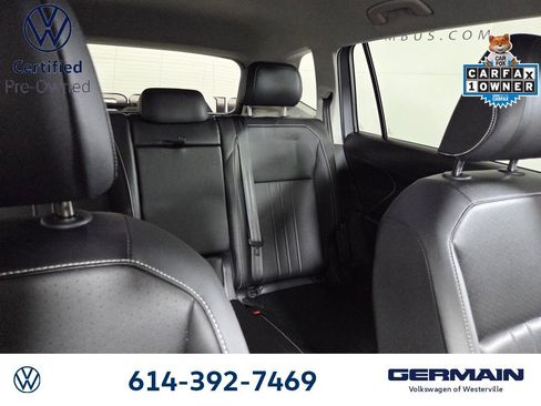 Certified 2024 Volkswagen Tiguan SE image 20