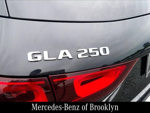 Certified 2023 Mercedes-Benz GLA 250 4MATIC image 12