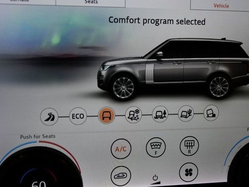 Used 2018 Land Rover Range Rover Supercharged image 55