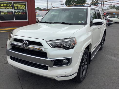 Used 2016 Toyota 4Runner Limited image 3