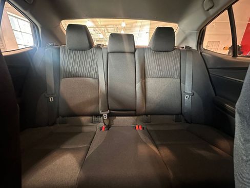 Used 2025 Toyota Camry LE image 37