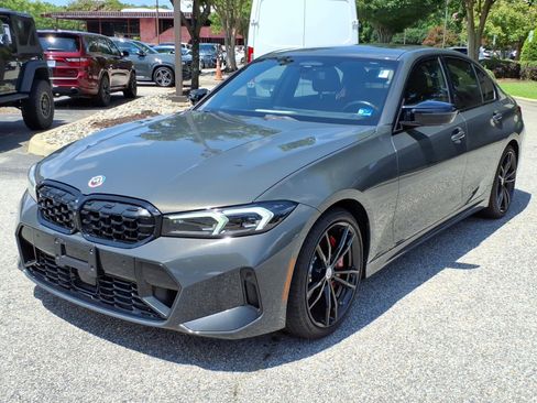Used 2023 BMW M340i xDrive AWD/4WD image 1