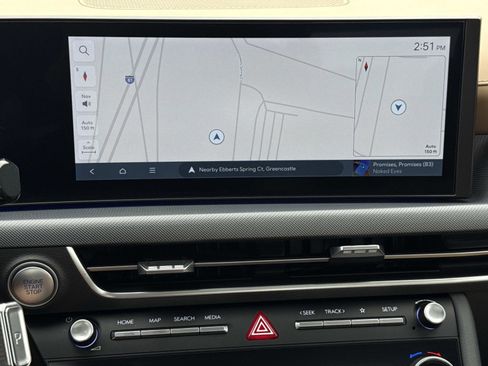 Used 2025 Hyundai Sonata Limited image 4