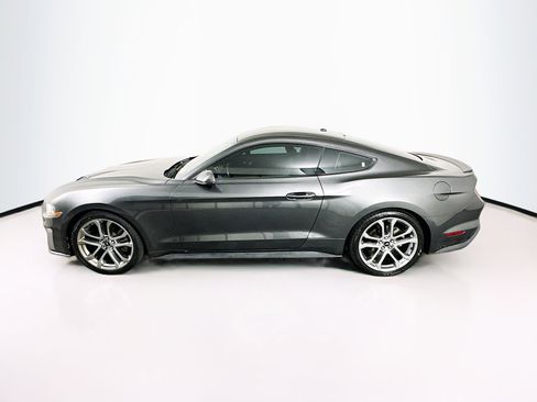 Used 2018 Ford Mustang Premium w/ Equipment Group 201A image 4