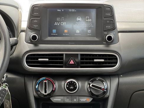 Used 2018 Hyundai Kona SE AWD/4WD image 11