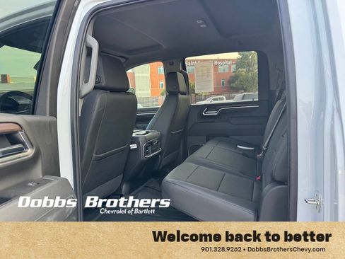 Used 2026 GMC Sierra 2500 SLT w/ SLT Premium Package AWD/4WD image 16
