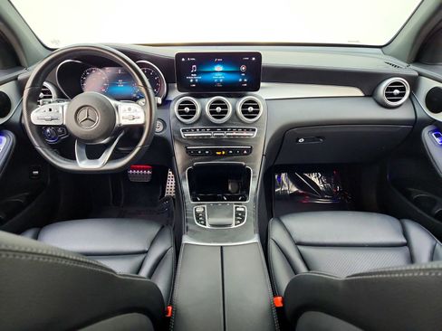Certified 2022 Mercedes-Benz GLC 300 image 22