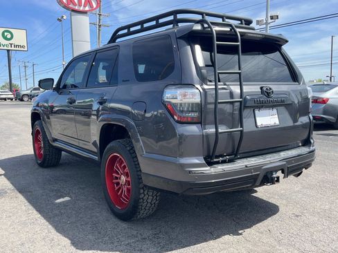 Used 2020 Toyota 4Runner Nightshade image 5