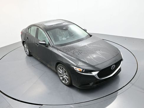 Used 2025 MAZDA MAZDA3 s image 17