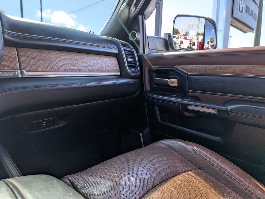 Used 2019 RAM 3500 Limited AWD/4WD image 13