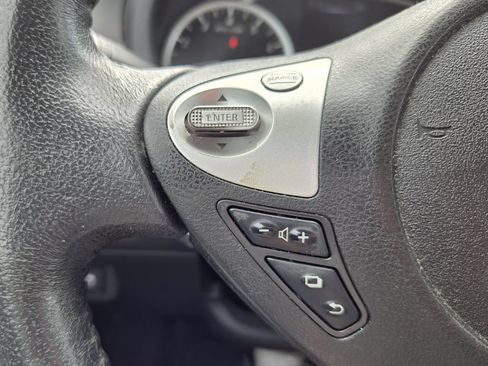 Used 2016 Nissan Sentra SV FWD image 16