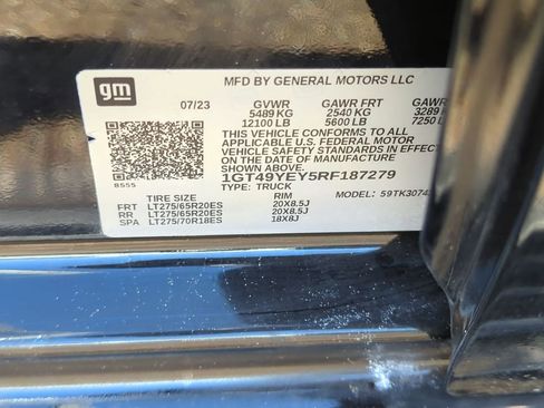 Used 2024 GMC Sierra 3500 Denali Ultimate image 34