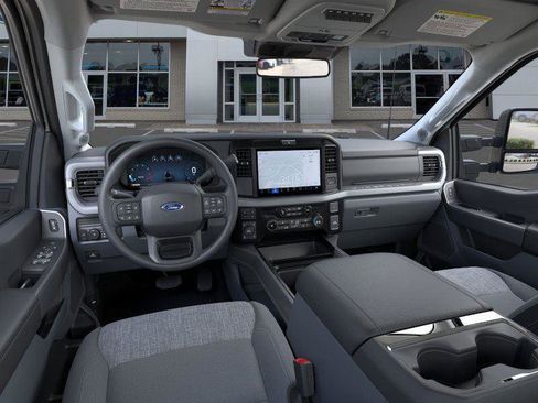 New 2026 Ford F250 XLT w/ XLT Premium Package image 9