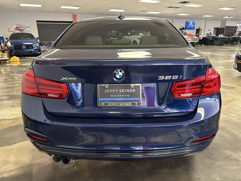 Used 2016 BMW 328i xDrive Sedan AWD/4WD image 6