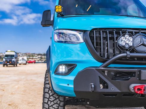 Used 2024 Mercedes-Benz Sprinter 2500 image 44