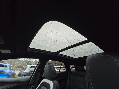 New 2026 Chevrolet Blazer EV LT image 19