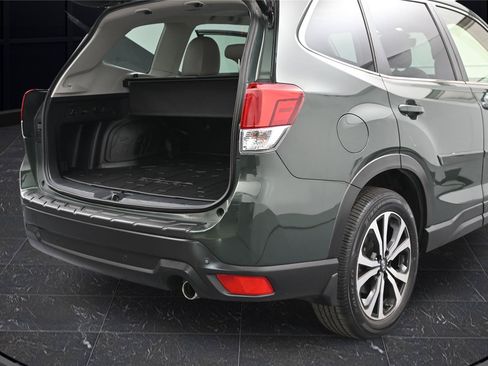 Used 2023 Subaru Forester Limited AWD/4WD image 30
