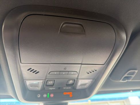 Used 2019 Cadillac XT5 Luxury FWD image 20
