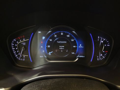 Used 2019 Hyundai Santa Fe SEL image 23