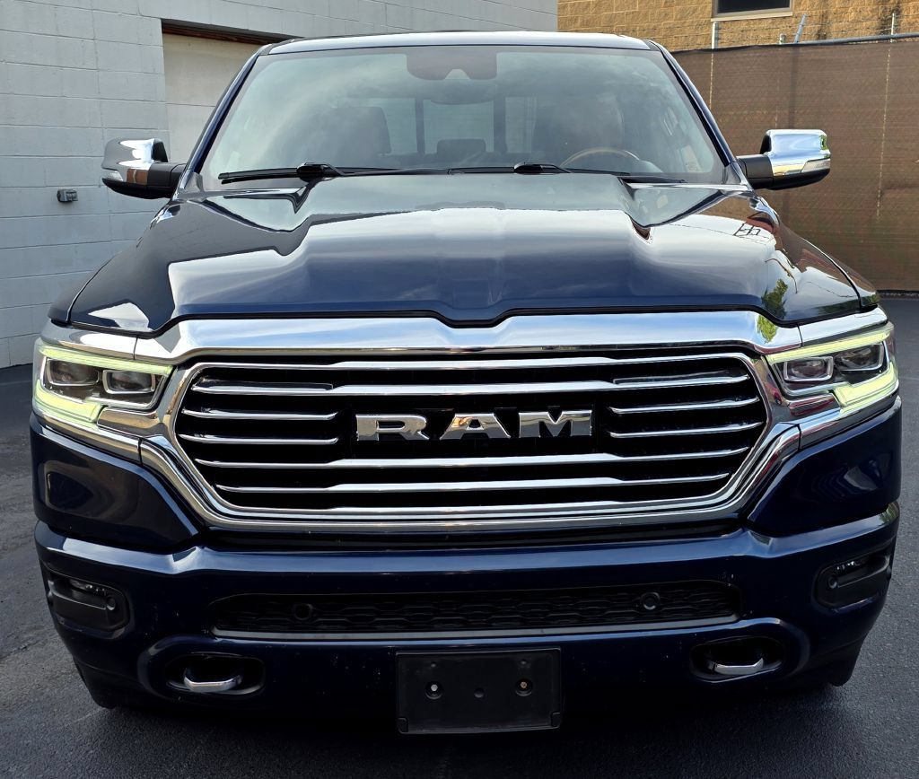 Used 2021 RAM 1500 Limited w/ Body Color Bumper Group AWD/4WD image 3