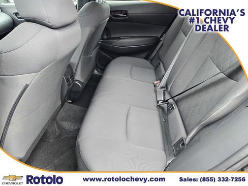 Used 2025 Toyota Corolla Cross LE image 16