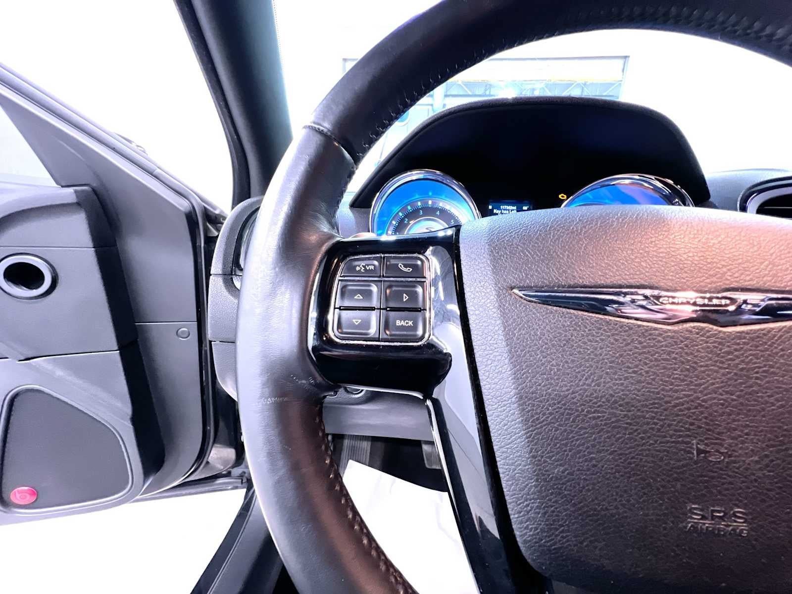 Used 2014 Chrysler 300 S AWD/4WD image 19