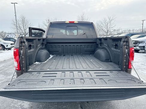 Used 2016 Ford F150 XLT w/ Equipment Group 302A Luxury image 12