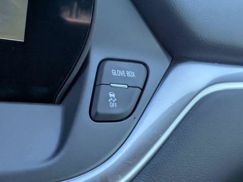 Used 2024 Chevrolet Blazer LT w/ Driver Confidence Package FWD image 17