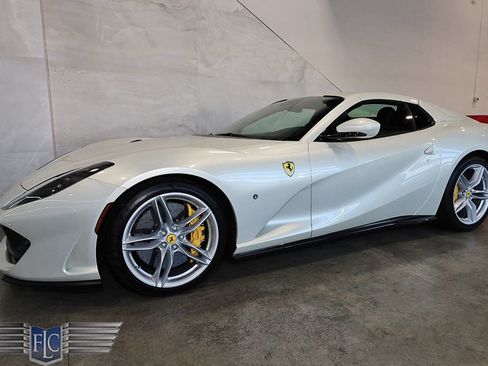 Used 2021 Ferrari 812 GTS RWD image 4