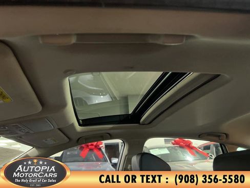 Used 2020 Honda Accord Touring image 34