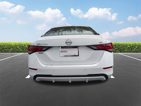 Used 2024 Nissan Sentra SV FWD image 6