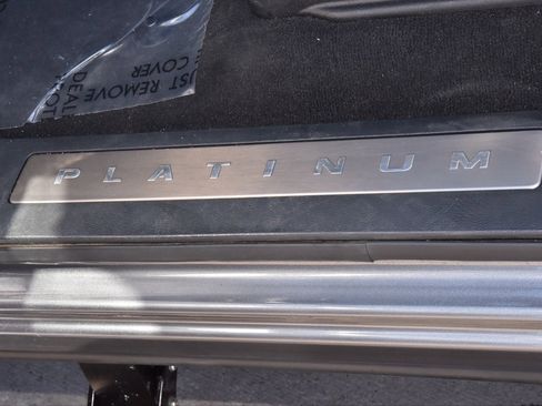 Certified 2024 Ford F250 Platinum w/ FX4 Off-Road Package image 39