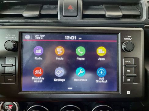 Used 2025 Toyota GR86 Hakone Edition RWD image 15
