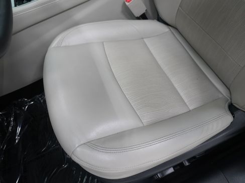 Used 2021 Nissan Altima 2.5 SL FWD image 12