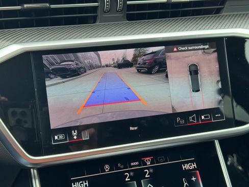 Used 2025 Audi RS 6 performance image 34