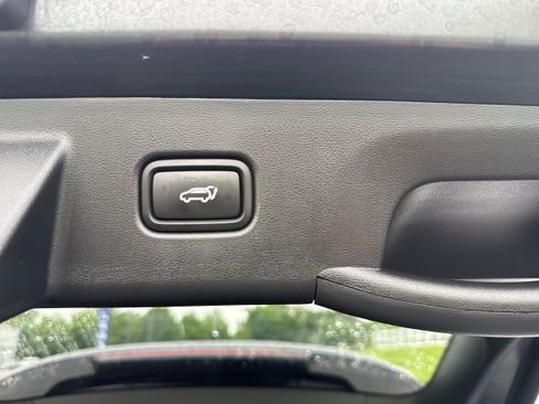 Used 2022 Hyundai Tucson SEL w/ Convenience + Premium Package AWD/4WD image 12