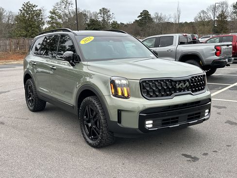 Used 2025 Kia Telluride SX Prestige X-Line image 3