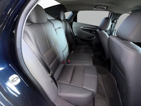 Used 2019 Chevrolet Impala LS image 17