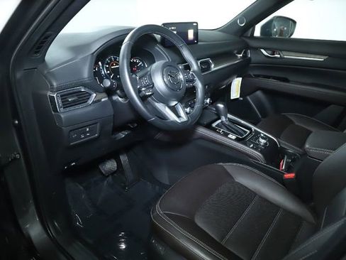 Certified 2025 MAZDA CX-5 Signature image 30