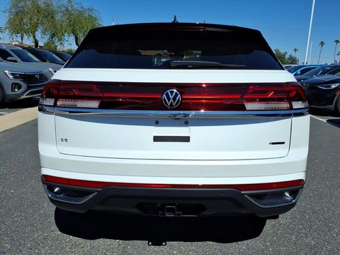 New 2026 Volkswagen Atlas Cross Sport SE image 4