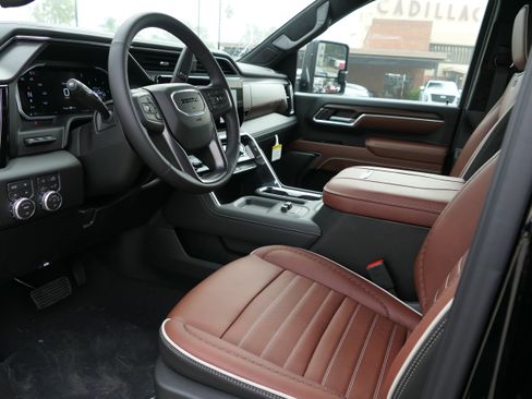 New 2026 GMC Sierra 3500 Denali Ultimate image 13